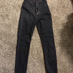 Black skinny jeans